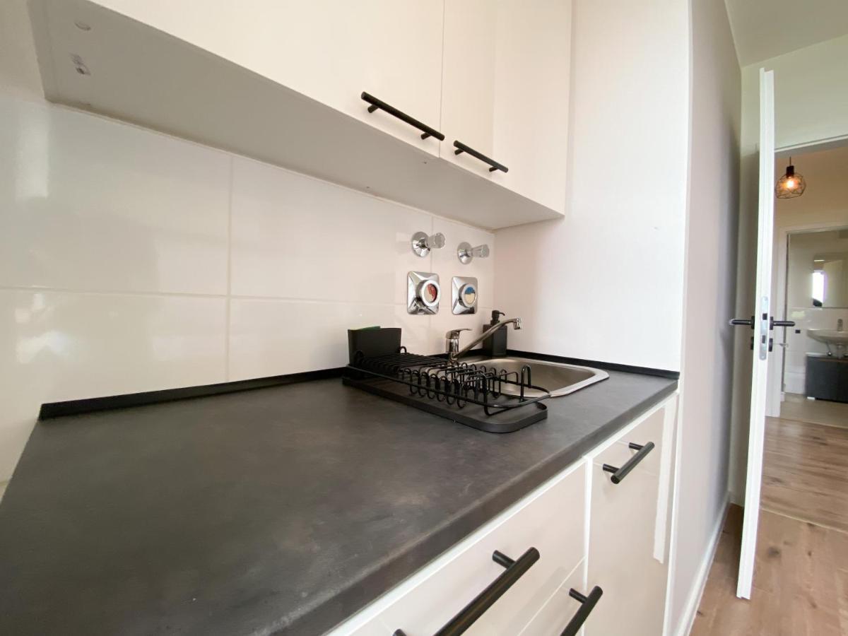 Schoene Wohnung Mit Rheinblick/Duesseldorf/Neuss/Messe Екстер'єр фото