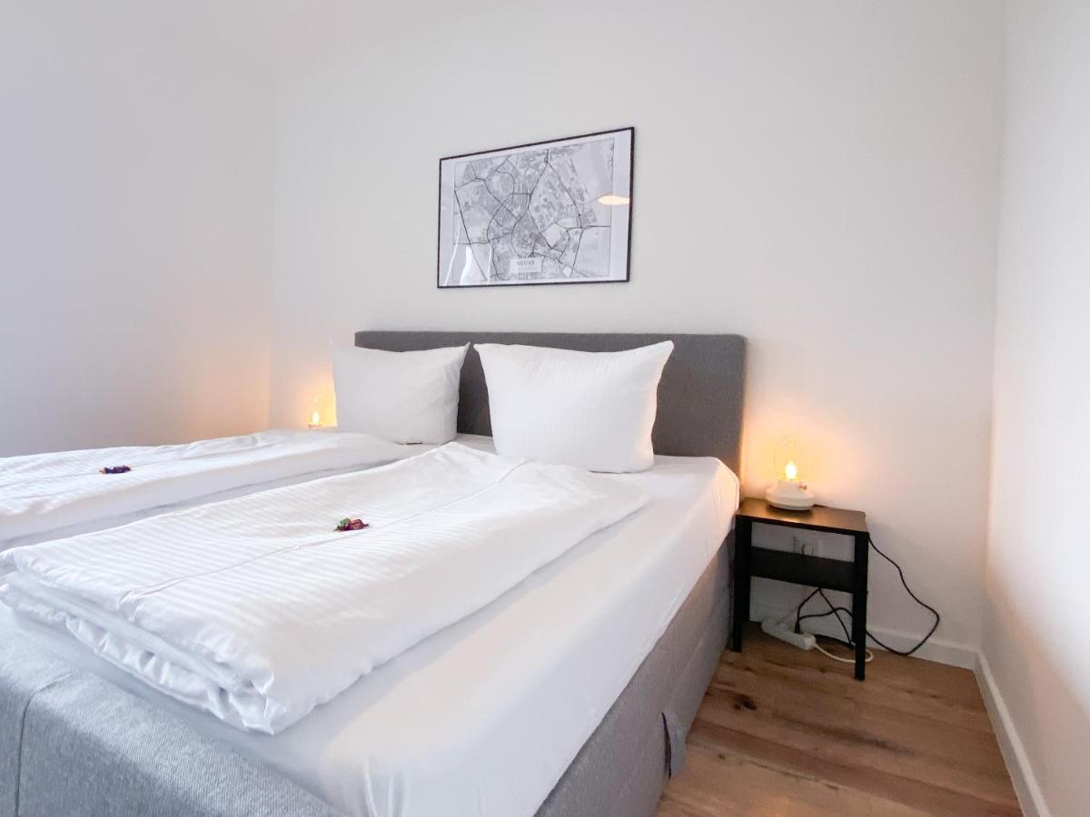Schoene Wohnung Mit Rheinblick/Duesseldorf/Neuss/Messe Екстер'єр фото