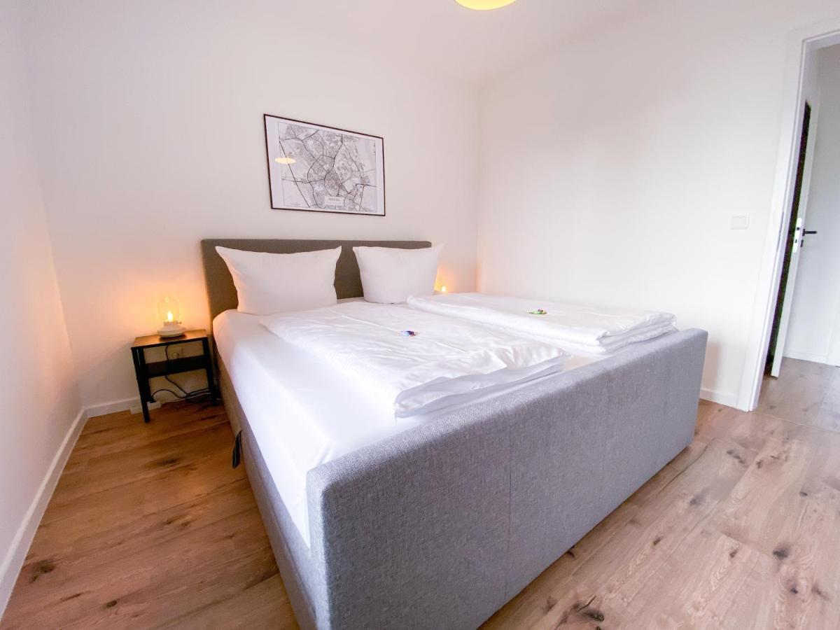 Schoene Wohnung Mit Rheinblick/Duesseldorf/Neuss/Messe Екстер'єр фото